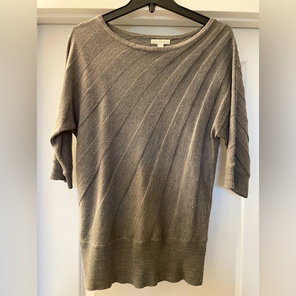 NY&Co small gray lite weight sweater